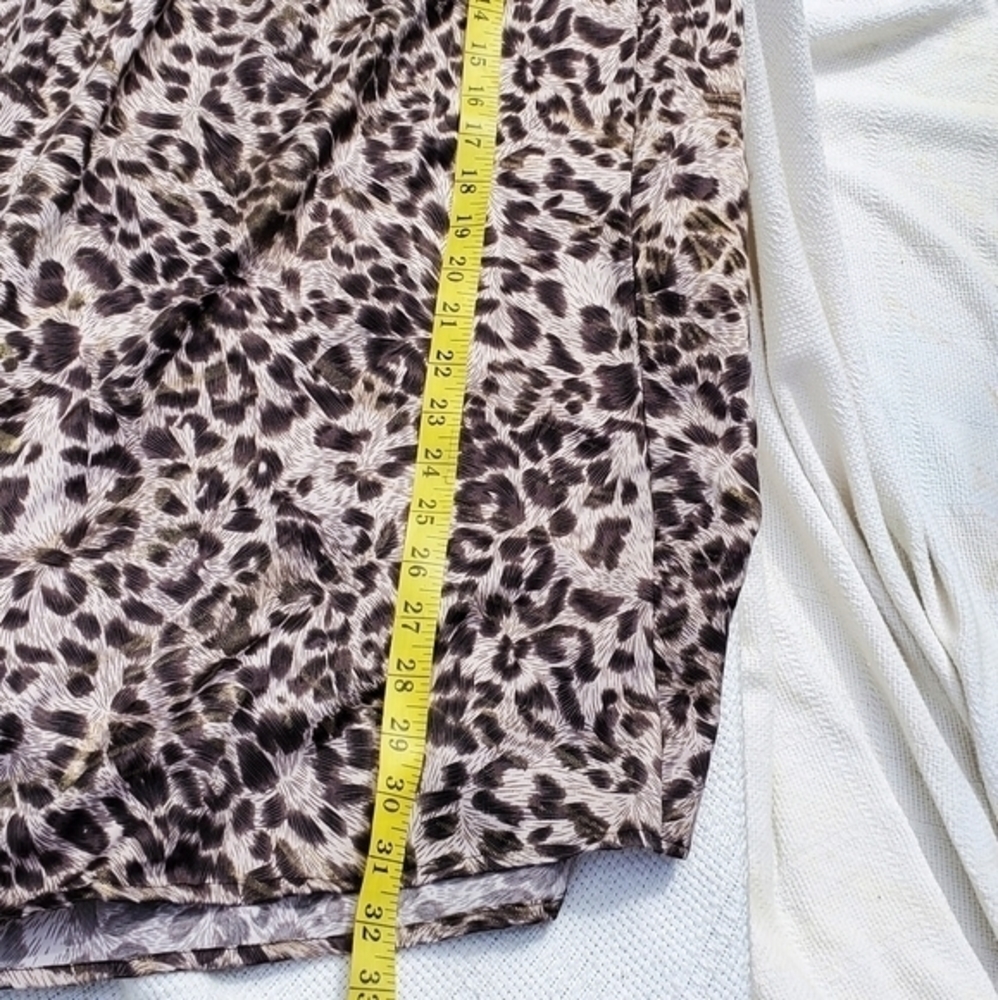 Leopard Print Sequin Tee 2x - image 6